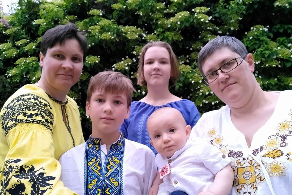 Maryna Zaretska (left) and Irina Koshelivia (right), with Mykyta (11), Kseniia (16) and Mykhalio (eight months)