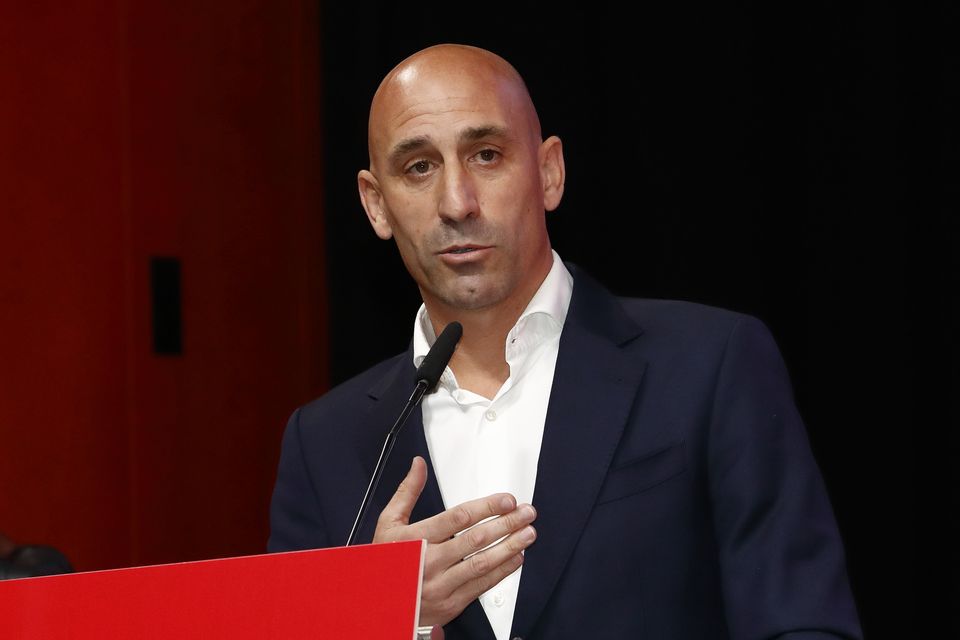 El presidente de la Federación Española de Fútbol, ​​Luis Rubiales, ‘se defiende’ tras la suspensión de la FIFA por conducta en la final del Mundial Femenino