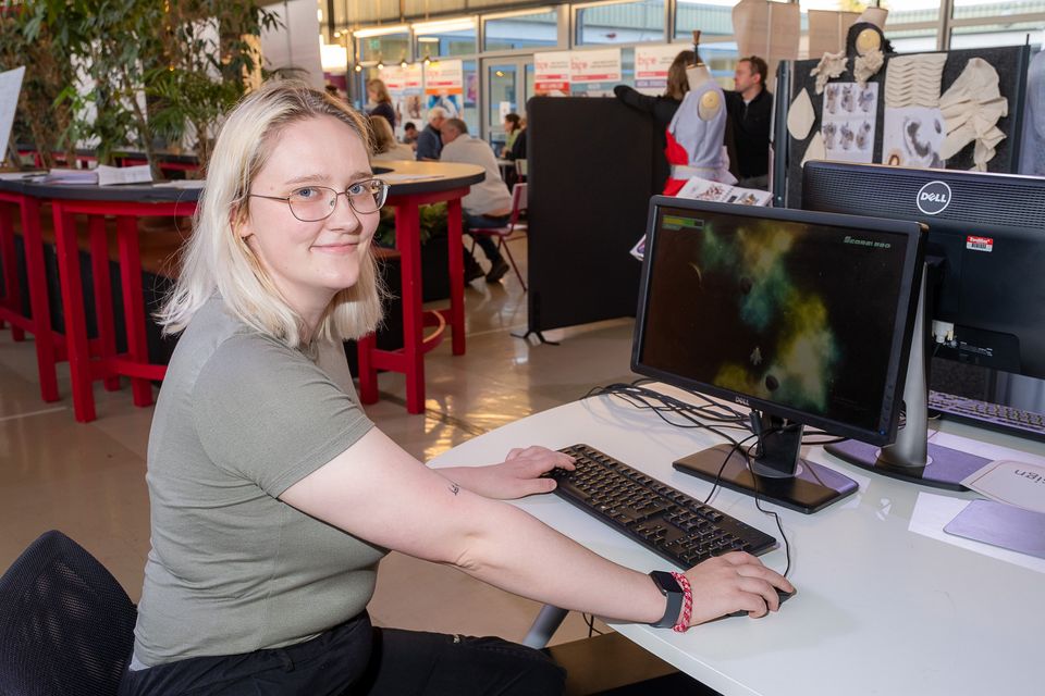  3D Game Design student Helena Bray showing off her game, Asta-Roid.