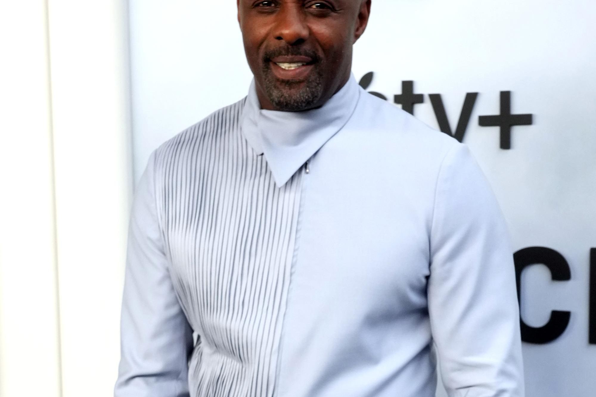 Idris Elba Describes Filming Inside a Plane for Six Months as ‘Claustrophobic’