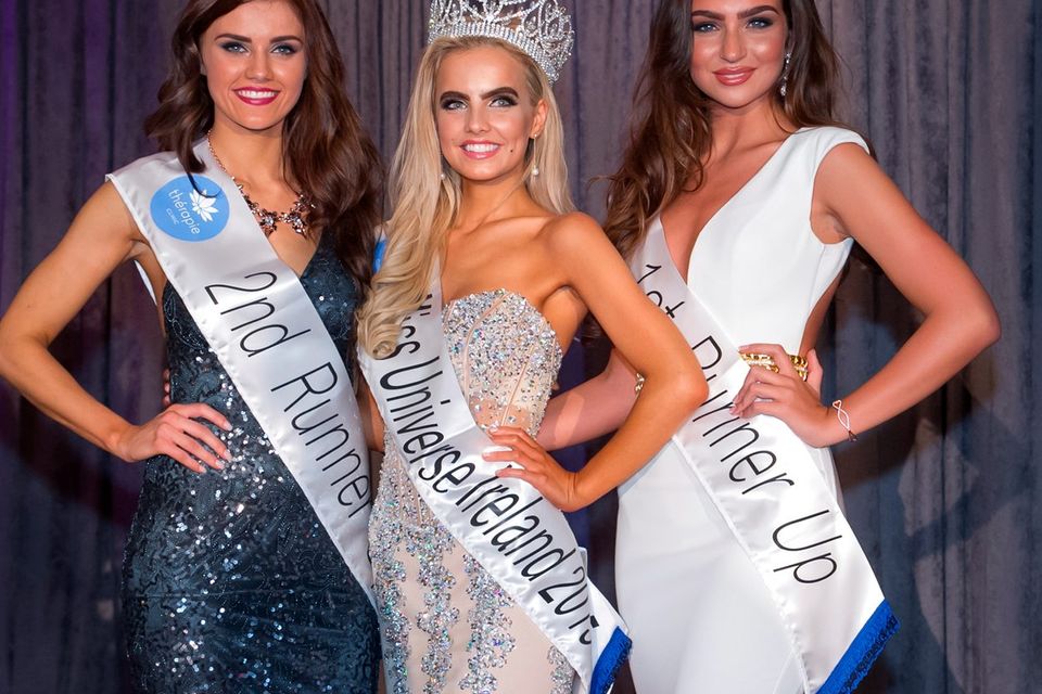 1st Runner Up Shauna Lindsey and 2nd Runner Up Cailín Áine Ní Toibín pictured with Joanna Cooper at the Miss Universe Final in 2015. Picture: Eric Barry/Blink Of An Eye