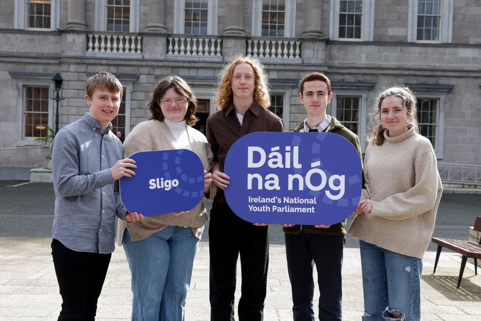 Eoin, Ruth, Callum, Alfie and Aibhe as Sligo representatives at Dáil na nÓg
