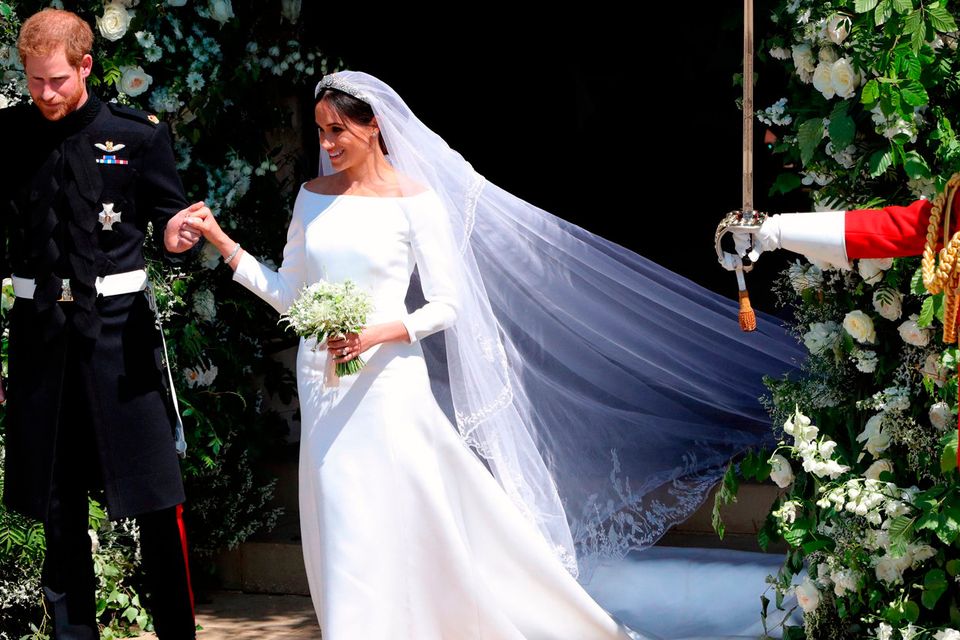 Wedding dress meghan markle hot sale style