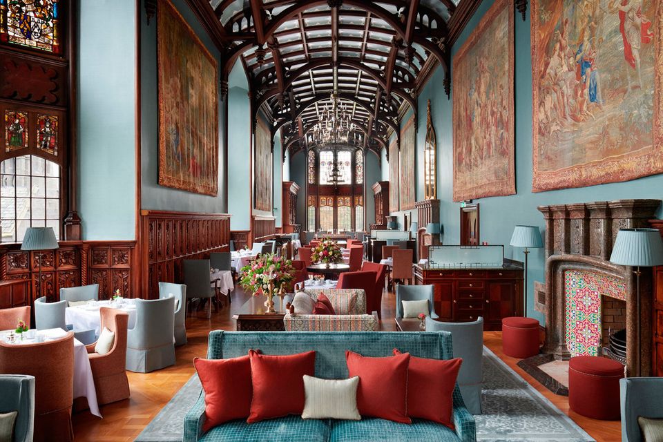 The genteel gallery of Adare Manor