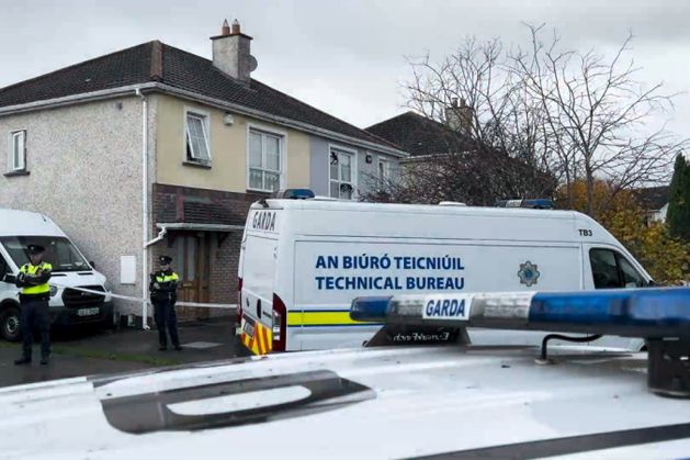 Gardaí arrest man (20s) in connection with death of man (40s) in Lucan