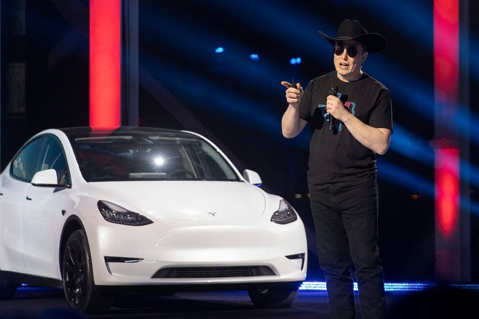 Elon Musk Says Tesla Will Build A Vehicle Designed To Be A Robotaxi ...