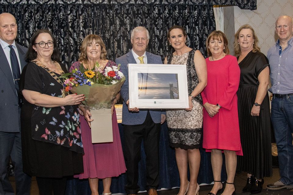 John O’Gorman (centre, left) with Emer O’Gorman (centre, right), Chief Executive of Wicklow County Council, who presented John with his award for 50 years of service in local authorities. To the left of them are Michael Nicholson, Greystones Town Manager, Cllr Aoife Flynn Kennedy, Leas Cathaoirleach, Wicklow County Council and Patricia O’Gorman. To the right are Myra Porter, Tawnia Kearns, Greystones District Administrator and Ruairí O’Hanlon, Greystones District Engineer.