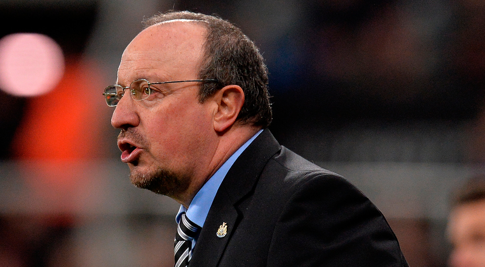 Newcastle manager Rafa Benitez gestures from the sideline. Photo: Getty Images