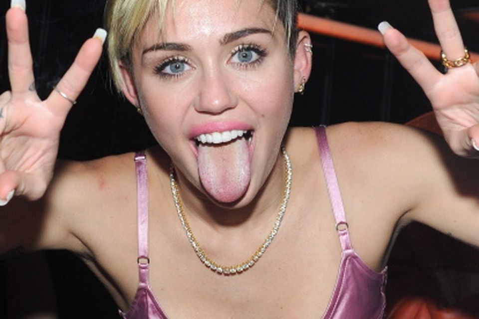 960px x 640px - Porn studio offers Miley Cyrus $1m to direct x-rated movie | Independent.ie