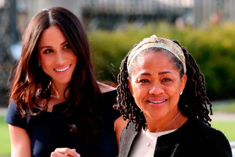 Queen, Prince Charles and Doria Ragland arrive for wedding 