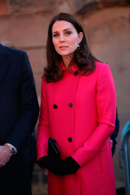 Kate Middleton wraps up growing baby bump in recycled €1,700