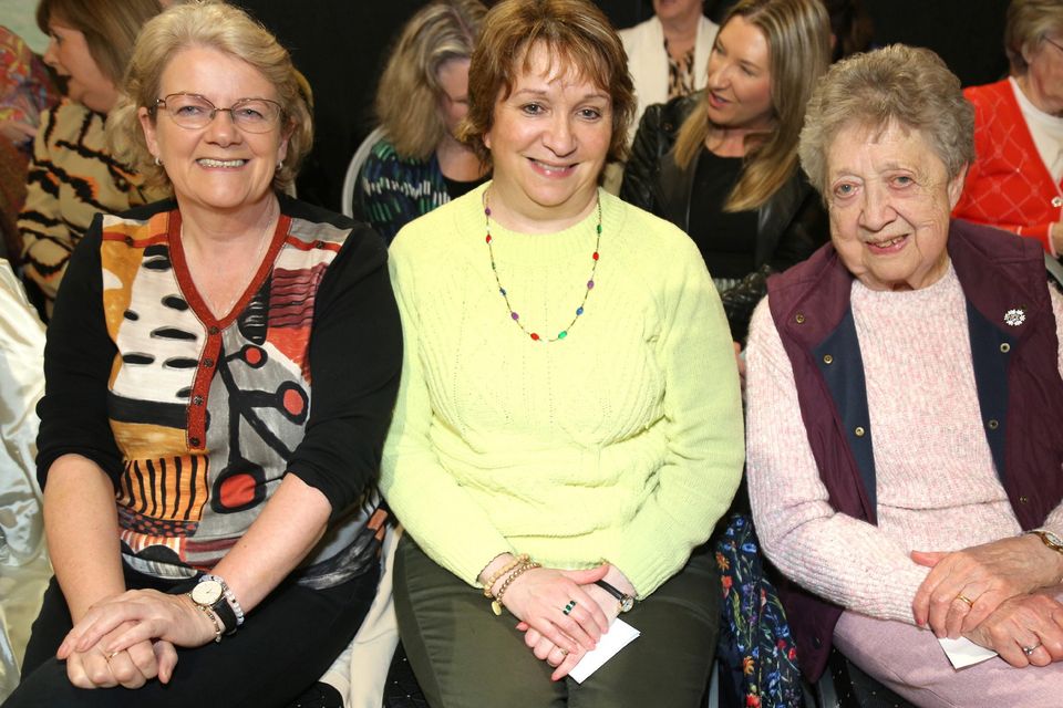 Catherine Newman, Joan Anne Brosnan and Sheila Brosnan pictured at the Fashion Show which was hosted by the Newmarket Oskars ‘Sister Act’ cast at the Cultúrlann, Newmarket