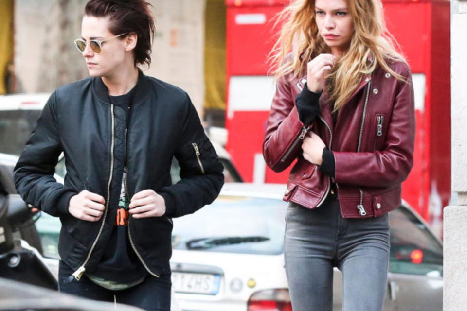 The supermodel is said to be dating actress Kristen Stewart