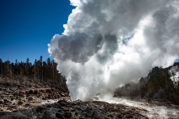 Surprised scientists find vast reservoir of magma lurking beneath popular tourist destination