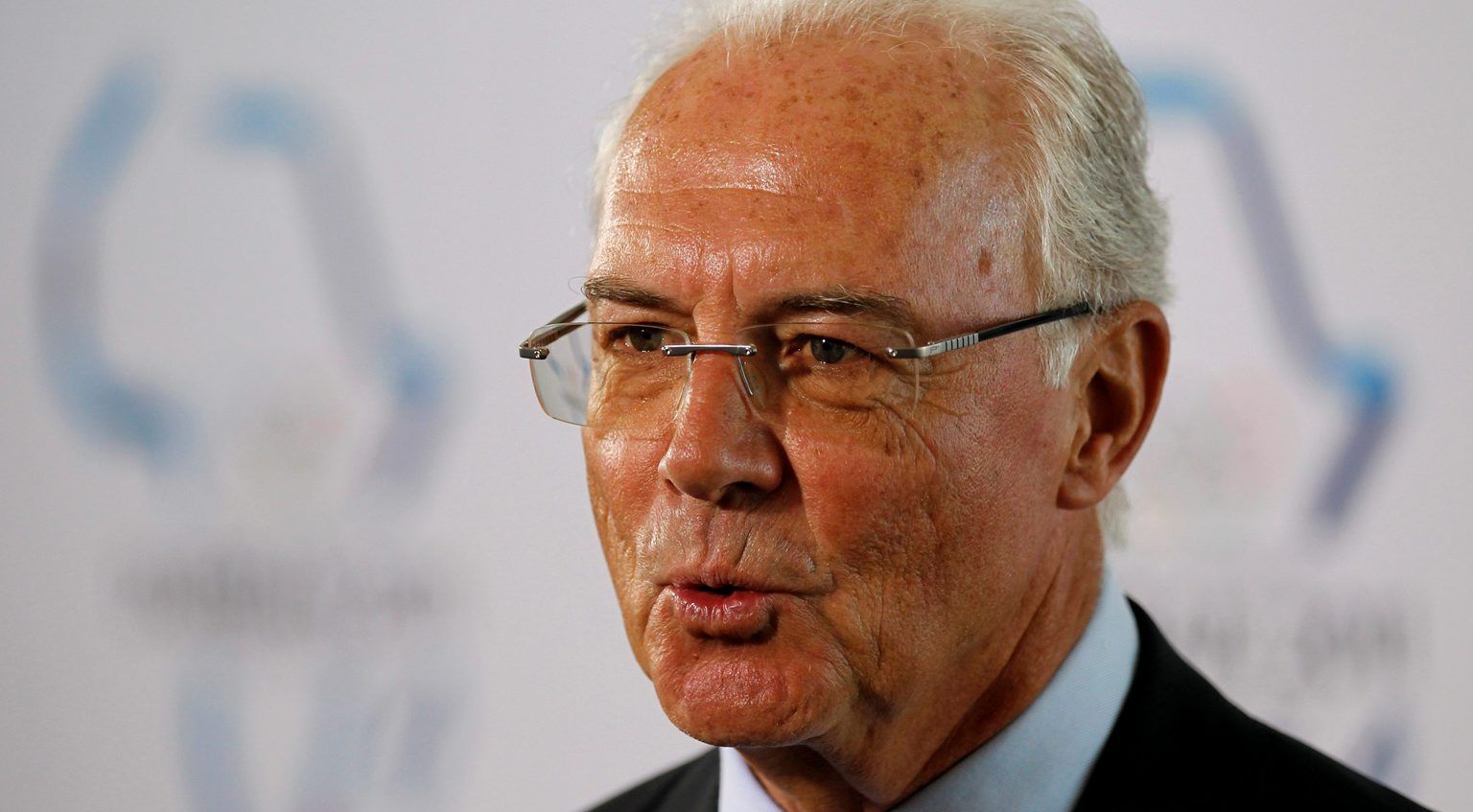 Fifa Ethics Committee Confirms Investigation Into German Legend Franz Beckenbauer Independent Ie