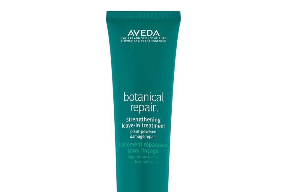 Aveda’s Botanical Repair Strengthening Leave In Treatment