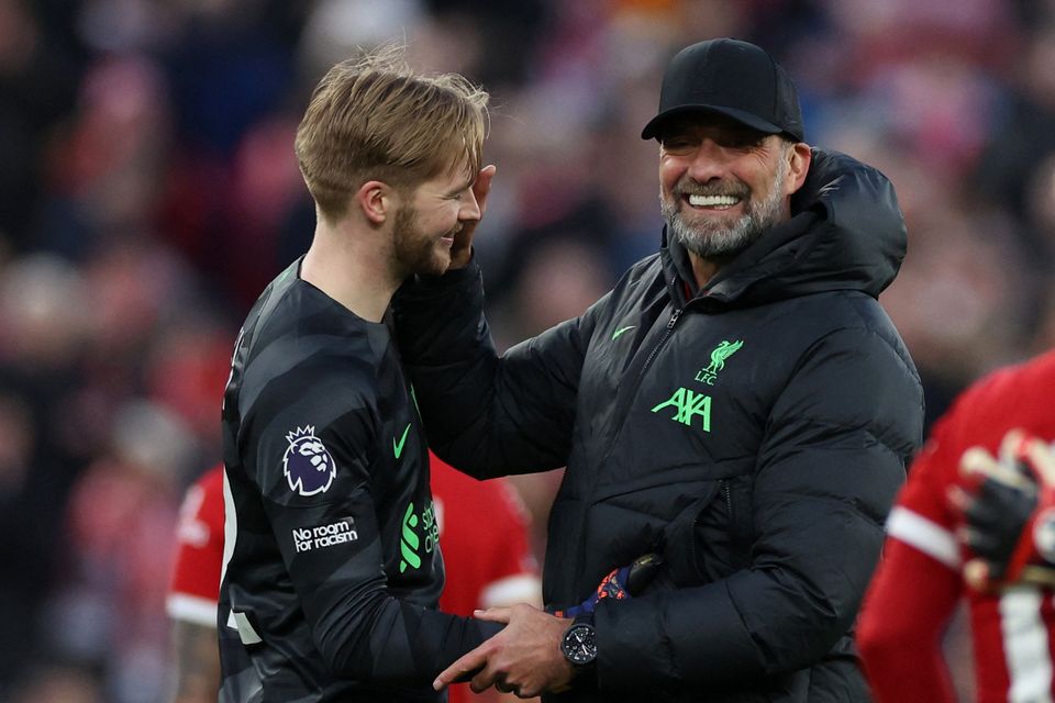 Liverpool manager Juergen Klopp celebrates with Caoimhin Kelleher after the match. REUTERS/Phil Noble