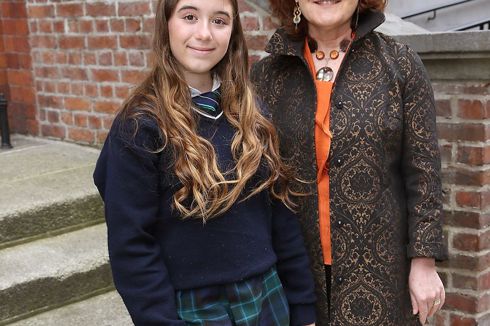 The winner of The Language Category Ana Isabel Camara Gtuierrez – Our Lady’s College, Drogheda  with Karen Ruddock – PPLI  pictured as she picked up her awarda at the AIB Careers Skills Competition by CareersPortal  Awards at Number 6  Kildare Street,Dublin.
Picture Brian McEvoy
