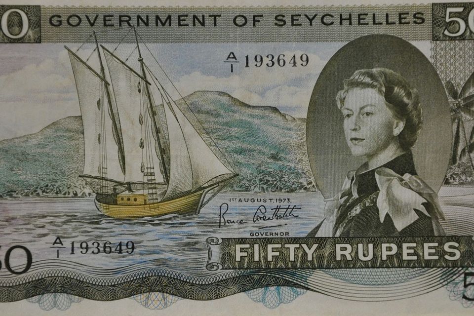 Sexed-up colonial era Seychelles banknote to go under hammer