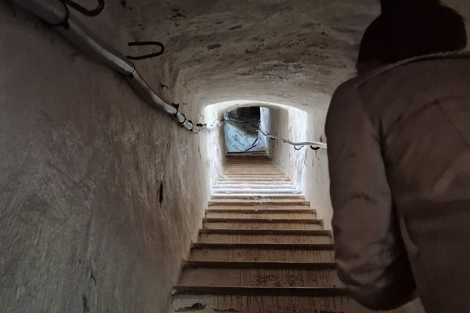 The steep and narrow steps inside Kopa lighthouse