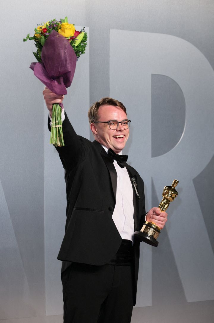 Filmmaker’s Oscar for ‘Mr Nobody Against Putin’ goes missing on flight