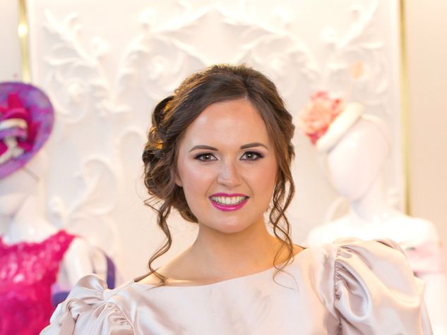 Jennifer wrynne dresses mother of hot sale the bride