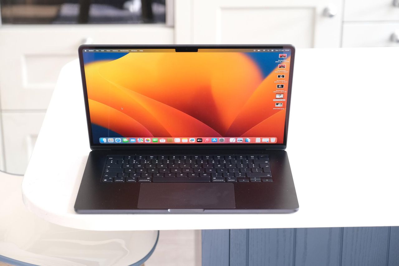 MacBook Air M2 15-inch review: the best laptop you can buy under €2,000 ...