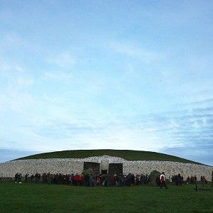 Newgrange Neolithic Tomb in Co Meath is one of Ireland's heritage sites, which are worth 700 million euro, a survey said