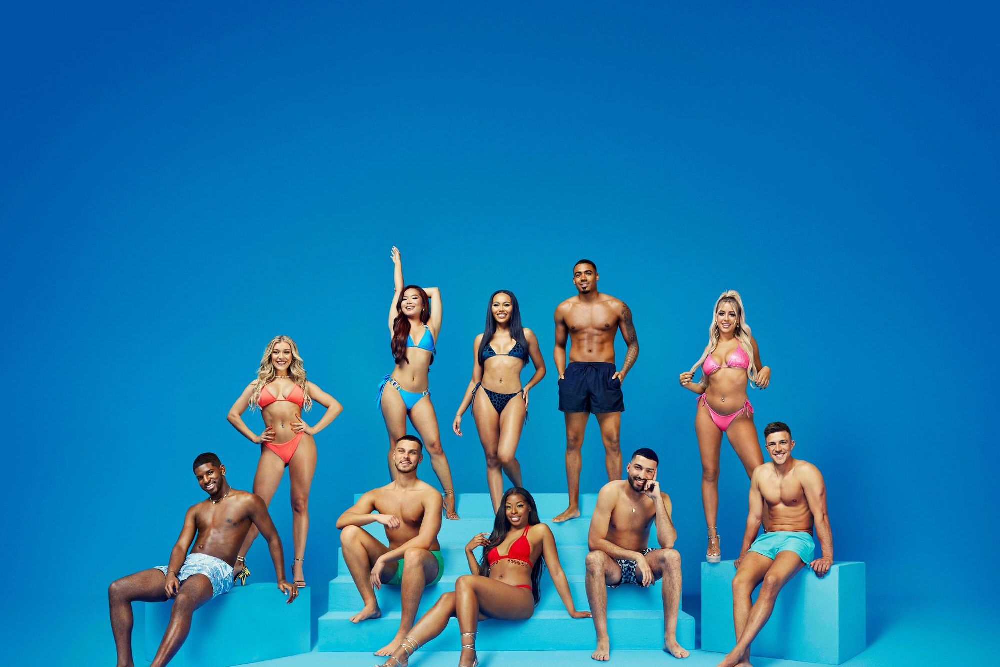 Love Island returns with new batch of contestants for 10th season - insideh...