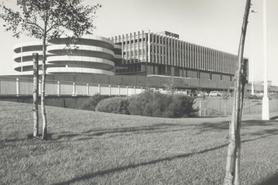 Dublin Airport's Terminal 1 in 1975, with the prominent spiral ramps