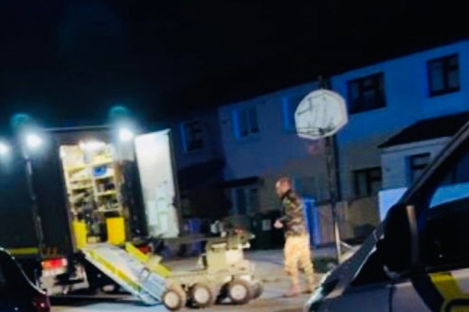 The army bomb disposal unit at the scene in Finglas on Monday.