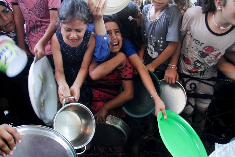 ‘We&re driving towards the goal line& & Blinken gives hope of ceasefire as eight die in Gaza bombing