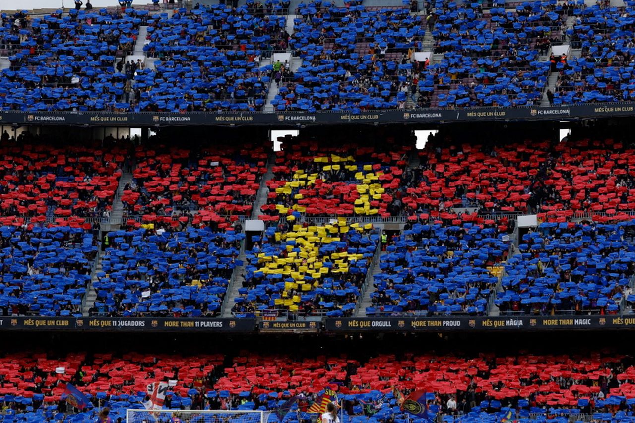 Barcelona show how women's football is done as record-breaking 91,553 fans  watch win over Real Madrid