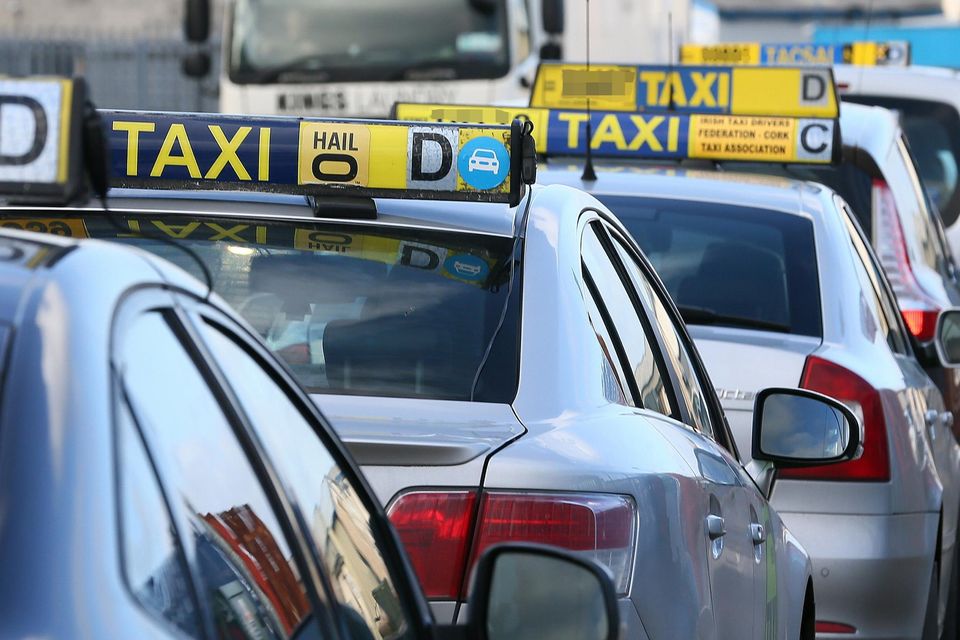 The garda got into a row over the taxi fare