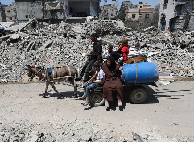 Israeli strikes kill 60 in Gaza as officials in Washington for talks
