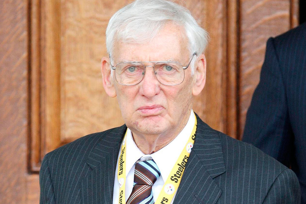 Dan Rooney, Pittsburgh Steelers' beloved owner, dies aged 84, Pittsburgh  Steelers