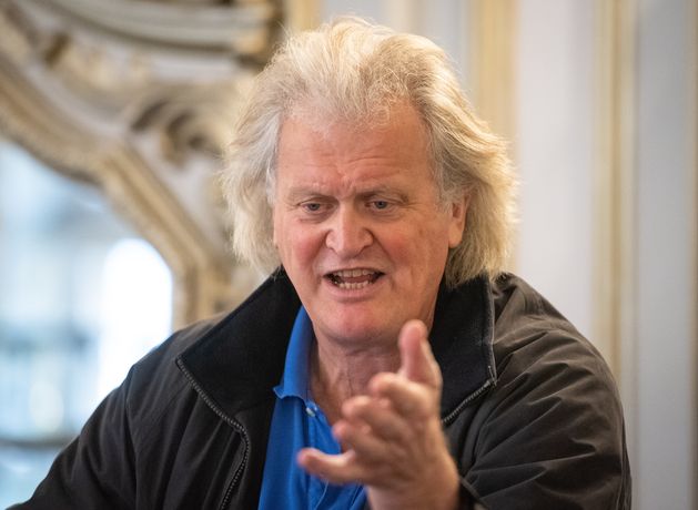 Wetherspoon boss criticises Ryanair chief Michael O'Leary's proposal to cut drinking at airports