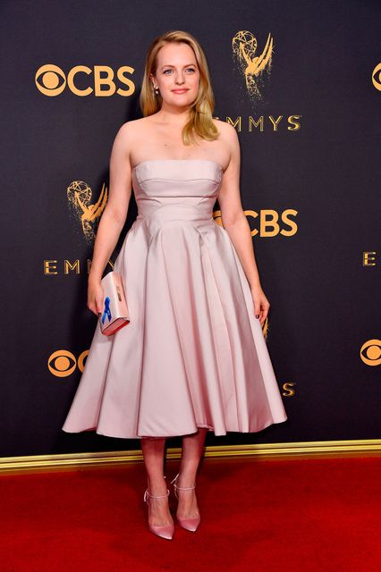 Actor Elisabeth Moss attends the 69th Annual Primetime Emmy Awards at Microsoft Theater on September 17, 2017 in Los Angeles, California.  (Photo by Frazer Harrison/Getty Images)