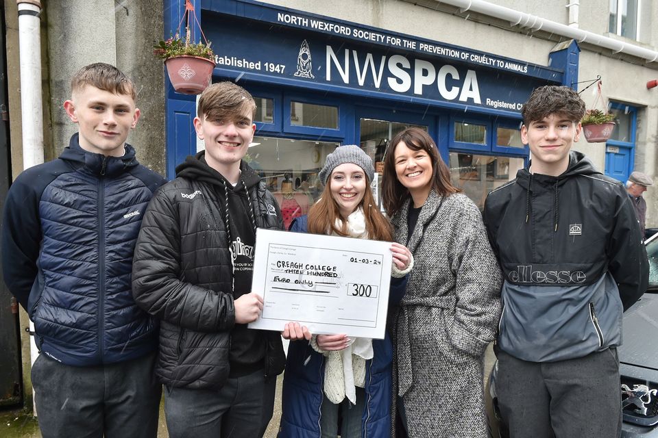 Creagh College students presented a cheque for €300 to the North Wexford Society for the Prevention of Cruelty to Animals proceeds from their recent bake sale in the school. Pictured at the handing over of funds on Friday were Patrick Finn, Daniel Clinch, Jeanette Carton (NWSPCA), Nicola Travers (Teacher) and Miguel Guedes.Pic: Jim Campbell