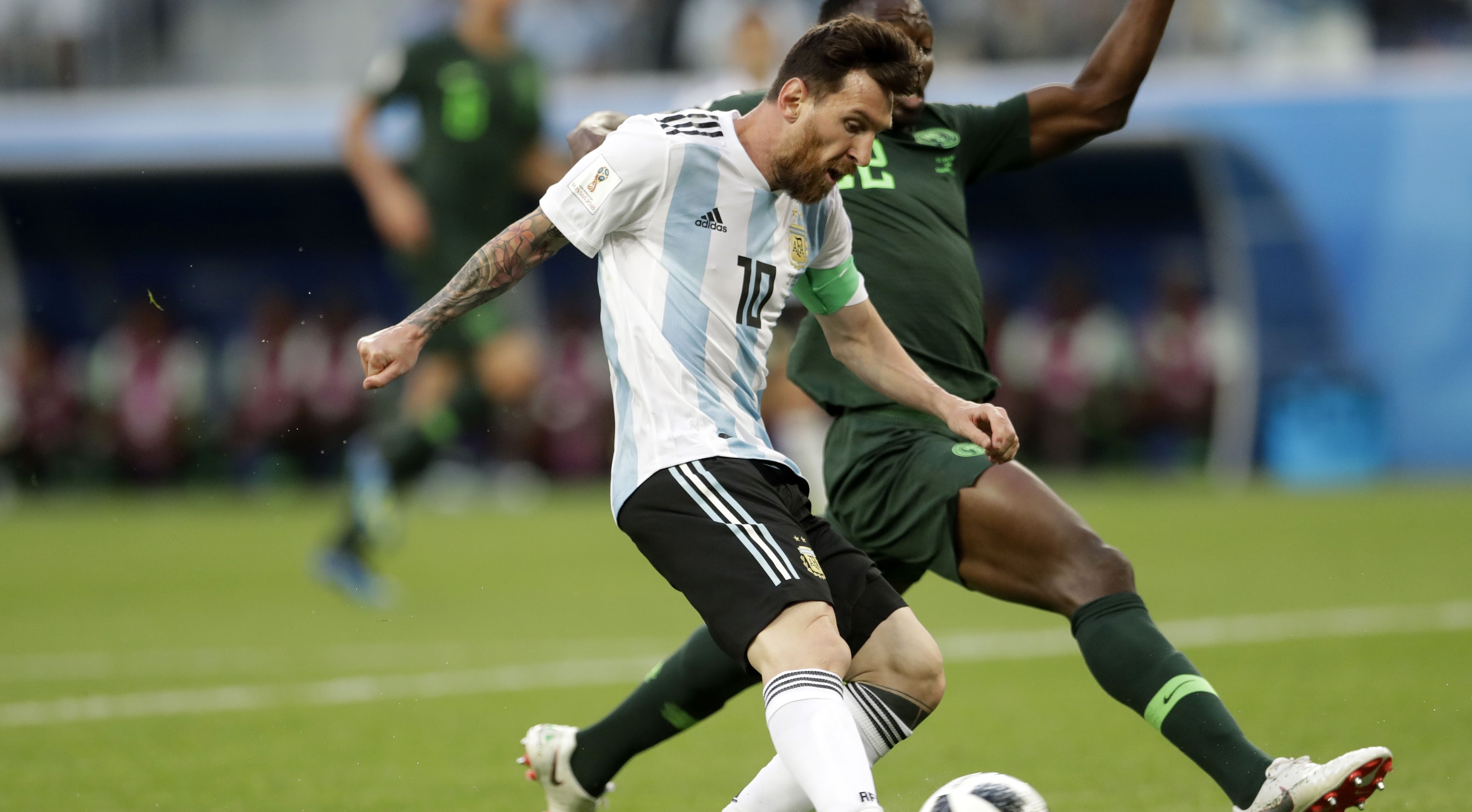 Messi penalty gives Argentina 2-1 friendly win over Croatia