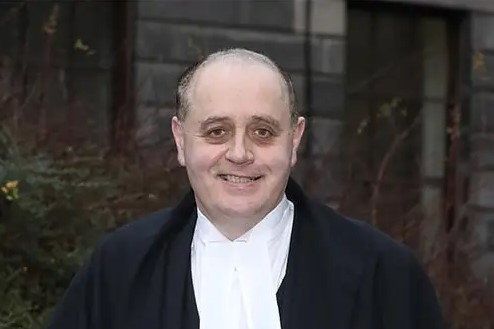 Standing ovation as tributes are paid to 'kind, humane and gentleman' district court judge upon retirement from Ireland's judiciary