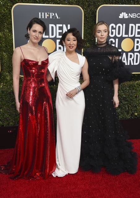 Sandra oh golden 2024 globes red dress