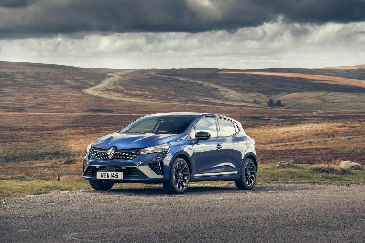 Austral-nomical: Renault's replacement for Kadjar goes seriously premium –  and so does the price