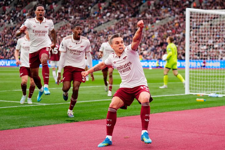Arsenal take massive step towards title after survivng late, late VAR drama in win over West Ham