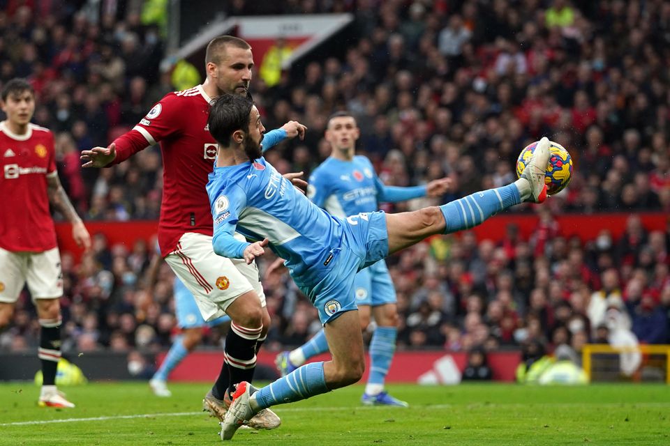 When is Manchester City vs. Manchester United today? Kick-off time