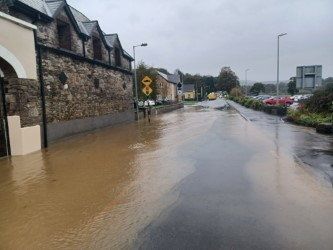 Inundaciones en Inistioge, Co Kilkenny.