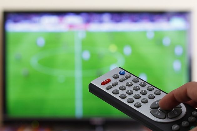 テレビ免許検査官、RTÉ論争勃発以降、玄関先での虐待はこれまで以上にひどいと語る