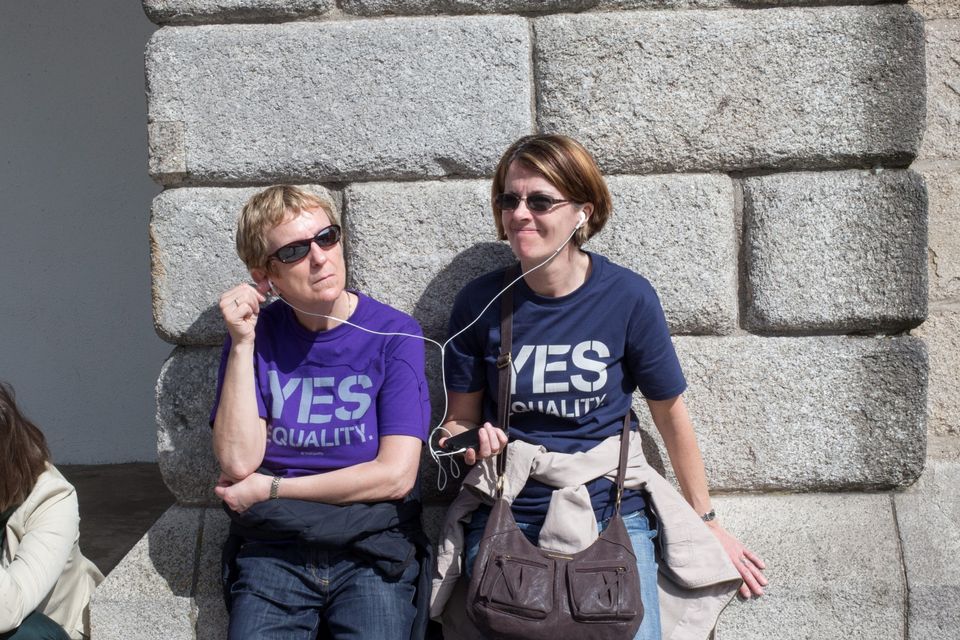 Waiting for the reults of same-sex marriage referendum at Dublin Castle.
Pic:Mark Condren