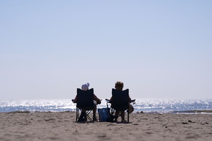 Mild temperatures to take hold this week with mixed conditions