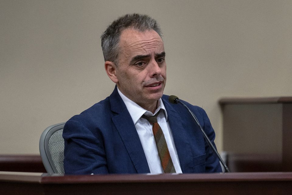 Director Joel Souza testifies in the trial against Hannah Gutierrez-Reed in state district court in Santa Fe (Eddie Moore/Albuquerque Journal via AP, Pool)